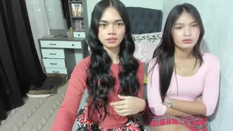 Snapshot of naughty_emmats chatting on 01/22/25, 09:32 emma online show from 01/22/25, 09:32