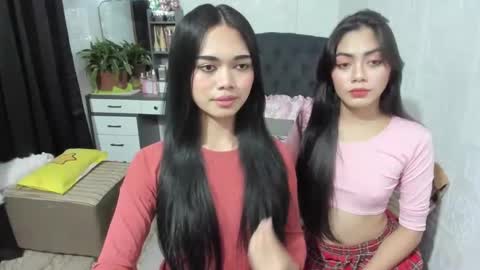 Snapshot of naughty_emmats chatting on 02/20/25, 06:46 emma online show from 02/20/25, 06:46