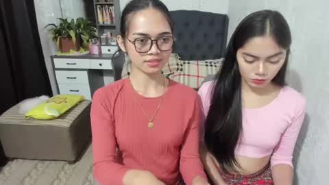 Snapshot of naughty_emmats chatting on 02/24/25, 01:57 emma online show from 02/24/25, 01:57