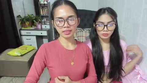 Snapshot of naughty_emmats chatting on 02/25/25, 03:42 emma online show from 02/25/25, 03:42