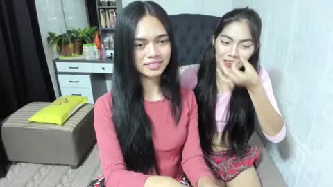 Snapshot of naughty_emmats chatting on 02/25/25, 11:44 emma online show from 02/25/25, 11:44