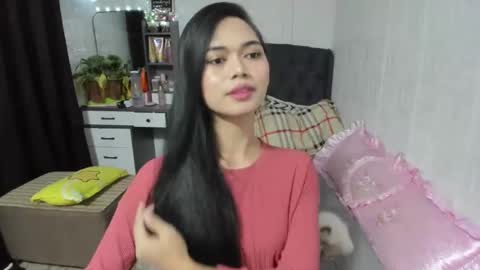 Snapshot of naughty_emmats chatting on 03/06/25, 08:41 emma online show from 03/06/25, 08:41