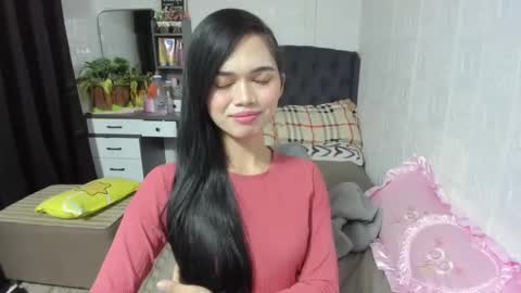 Snapshot of naughty_emmats chatting on 03/06/25, 04:49 emma online show from 03/06/25, 04:49