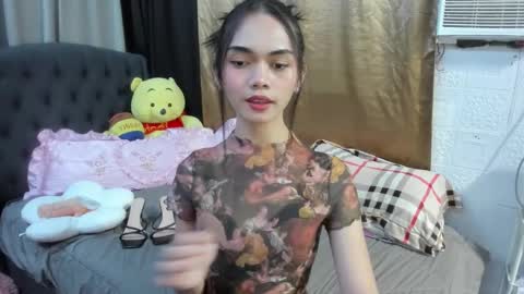 Snapshot of naughty_emmats chatting on 10/05/25, 09:56 emma online show from 10/05/25, 09:56