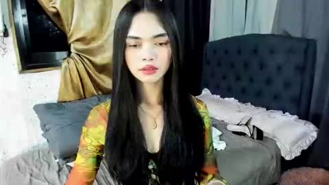 emma online show from 04/05/26, 03:09