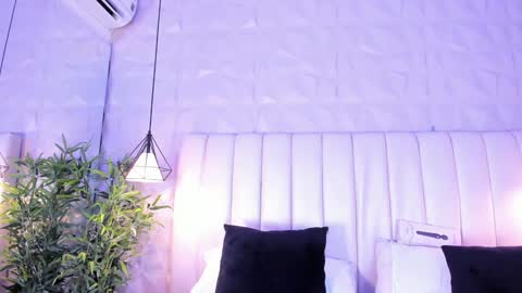 Flor online show from 01/30/25, 02:06