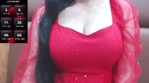 Snapshot of naughty_love489696 chatting on 01/09/25, 05:11 riya online show from 01/09/25, 05:11
