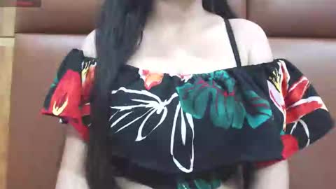 Snapshot of naughty_love489696 chatting on 09/21/25, 05:58 riya online show from 09/21/25, 05:58
