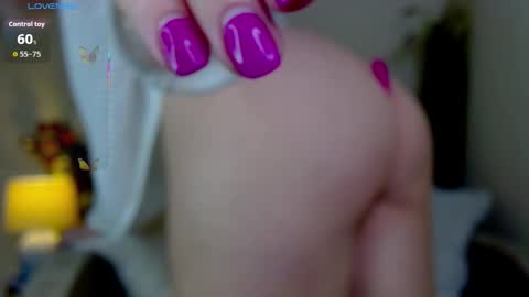 Milena  online show from 03/26/26, 08:25