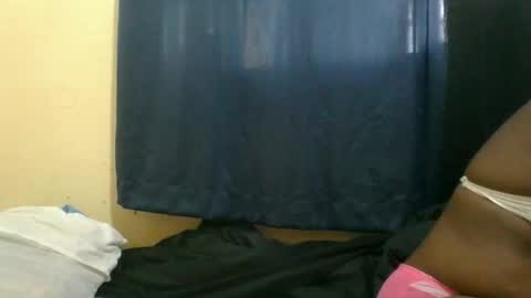 Snapshot of naughty_slender2 chatting on 09/10/25, 10:15 jn online show from 09/10/25, 10:15