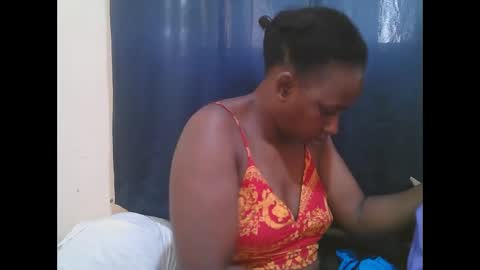 Snapshot of naughty_slender2 chatting on 10/23/25, 06:34 jn online show from 10/23/25, 06:34