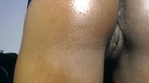 laura online show from 10/21/25, 05:41