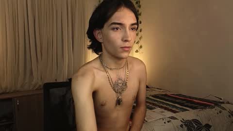 Snapshot of naughty_thompson1 chatting on 02/18/26, 03:46 naughty_thompson1 online show from 02/18/26, 03:46