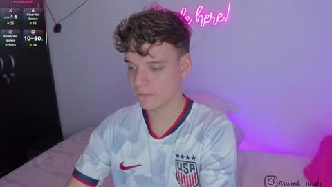 Snapshot of naughty_twink_ chatting on 06/26/26, 02:05 Noah online show from 06/26/26, 02:05