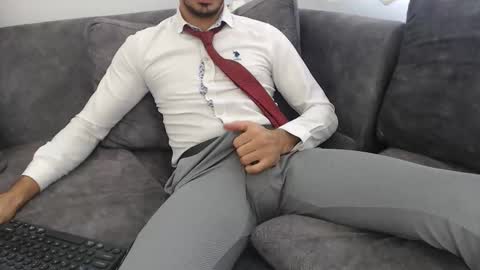 naughty pervert masterboy online show from 09/09/25, 12:15