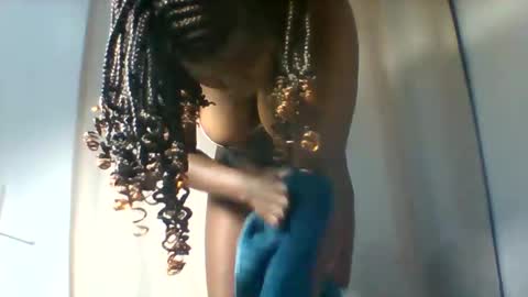 Naughtybaddie online show from 02/17/26, 01:35