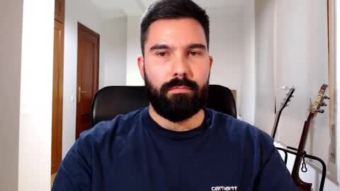 Tom online show from 10/27/25, 04:33