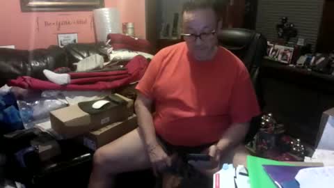 Snapshot of naughtybone chatting on 04/14/26, 02:06 naughtybone online show from 04/14/26, 02:06