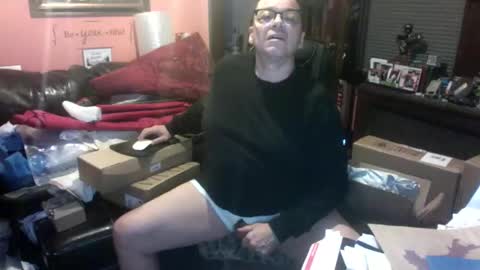 Snapshot of naughtybone chatting on 04/27/26, 04:54 naughtybone online show from 04/27/26, 04:54