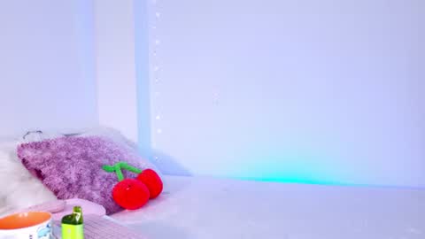 Snapshot of naughtybunnyy_1 chatting on 06/25/26, 11:53 online show from 06/25/26, 11:53