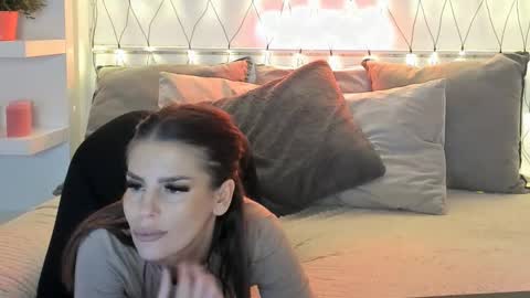 Snapshot of naughtycasssy chatting on 02/16/25, 04:21 Cassy online show from 02/16/25, 04:21