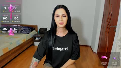 Snapshot of naughtycleo chatting on 12/13/24, 02:21 cleo online show from 12/13/24, 02:21