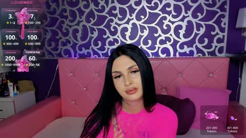 Snapshot of naughtycleo chatting on 01/11/25, 05:31 cleo online show from 01/11/25, 05:31