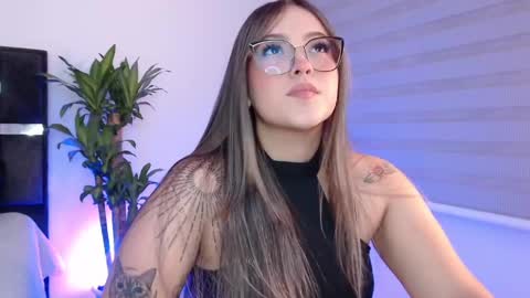 LANAindependent model online show from 12/06/24, 06:04