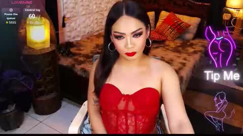 Snapshot of naughtyfridah chatting on 05/19/26, 06:25 naughtyfridah online show from 05/19/26, 06:25