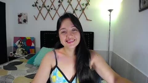 Valeria  online show from 04/21/26, 08:20