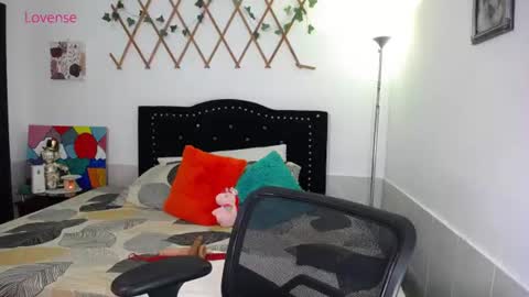 Snapshot of naughtygirl_mmm chatting on 07/09/26, 07:29 Valeria online show from 07/09/26, 07:29