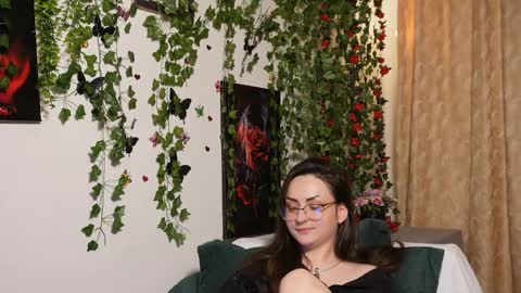 Mya Alexya online show from 12/04/25, 06:23