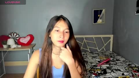 naughtyjanela online show from 02/19/25, 12:11