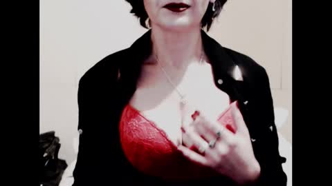 Jenny online show from 02/05/26, 05:23