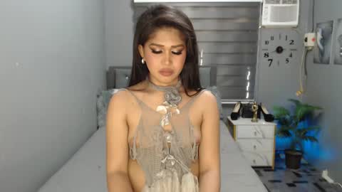 Crystal online show from 02/24/25, 01:13