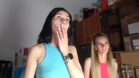 Snapshot of naughtylexy69 chatting on 05/07/26, 08:42 Alexia online show from 05/07/26, 08:42