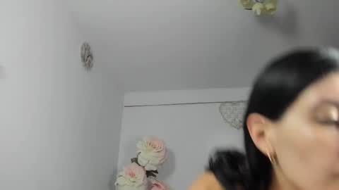 Cassie -  online show from 10/10/25, 05:06