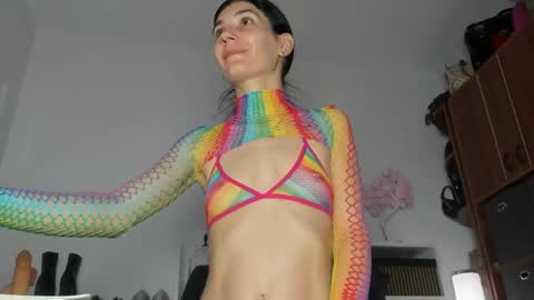 Cassie -  online show from 04/23/26, 12:29