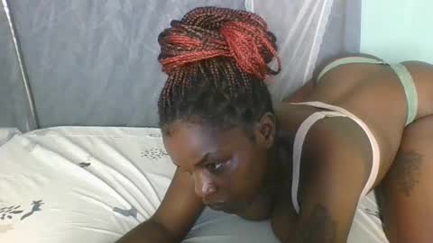 Snapshot of naughtyme4711 chatting on 02/18/25, 01:55 Naughty is my name online show from 02/18/25, 01:55