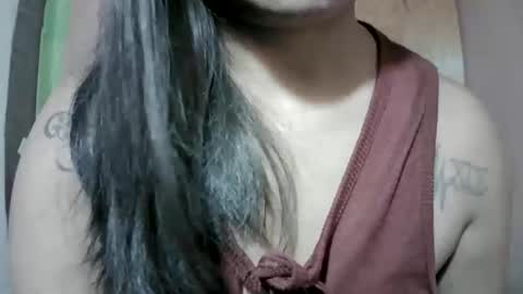 naughtymom_33 online show from 11/05/25, 09:15