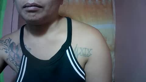 naughtymom_33 online show from 11/22/25, 09:36