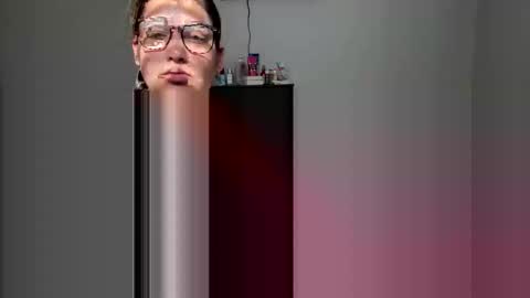 naughtynadia52 online show from 12/22/25, 05:43