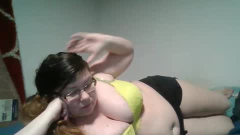 Natalie online show from 05/01/26, 01:21