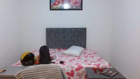 naughtyplayass online show from 12/19/25, 02:02