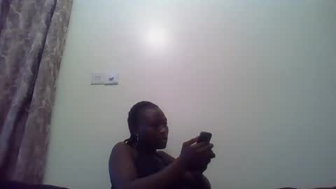 Snapshot of naughtyqueen12 chatting on 01/29/25, 06:33 naughtyqueen12 online show from 01/29/25, 06:33
