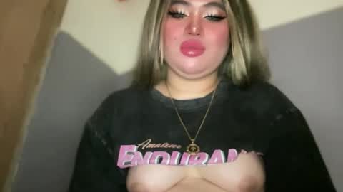 Snapshot of naughtyrosecum chatting on 11/27/25, 03:36 Rose Wilson online show from 11/27/25, 03:36