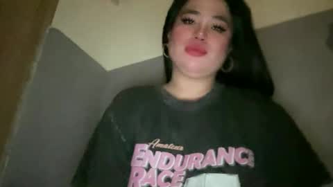 Snapshot of naughtyrosecum chatting on 12/13/25, 10:04 Rose Wilson online show from 12/13/25, 10:04