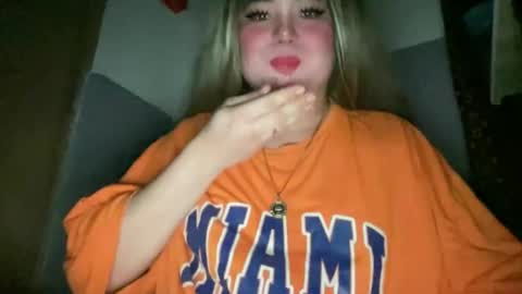 Snapshot of naughtyrosecum chatting on 02/07/26, 02:43 Rose Wilson online show from 02/07/26, 02:43