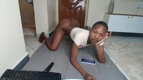 Snapshot of naughtyruby12 chatting on 06/16/26, 11:13 shyreen online show from 06/16/26, 11:13