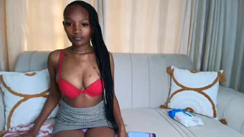 Snapshot of naughtyruby12 chatting on 07/20/26, 01:13 shyreen online show from 07/20/26, 01:13